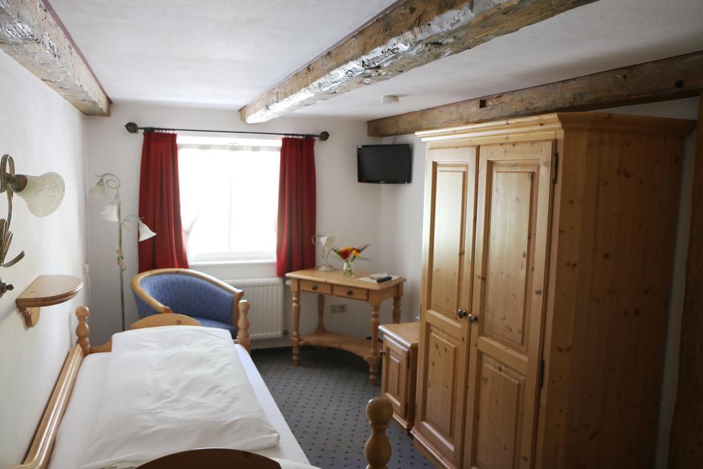 Hotel Landgasthof Adler Altenrond Номер фото