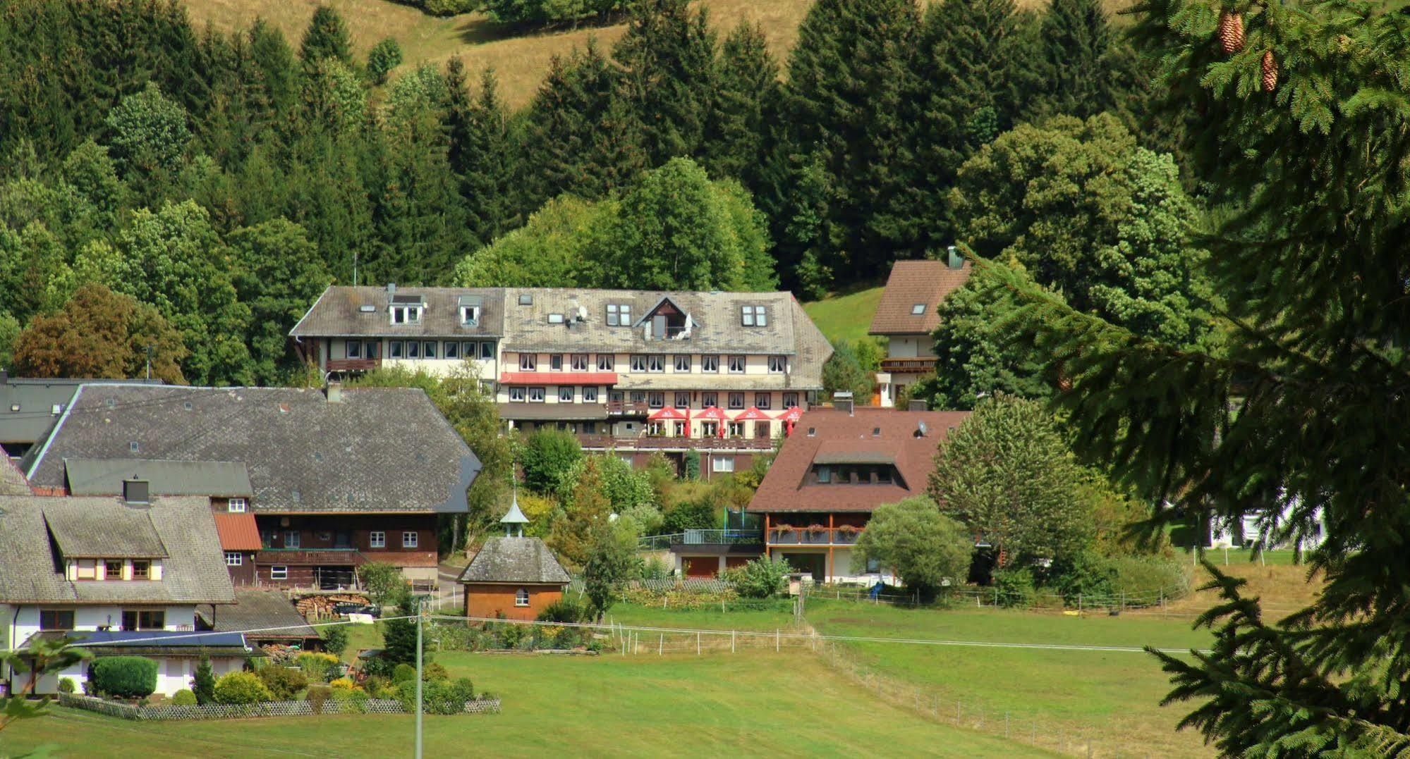 Hotel Landgasthof Adler Altenrond Экстерьер фото